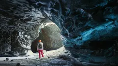 Geolog spędził dwa miesiące pod ziemią, w jaskini, i dokonał zdumiewającego odkrycia, które zapoczątkowało nową dyscyplinę naukową.